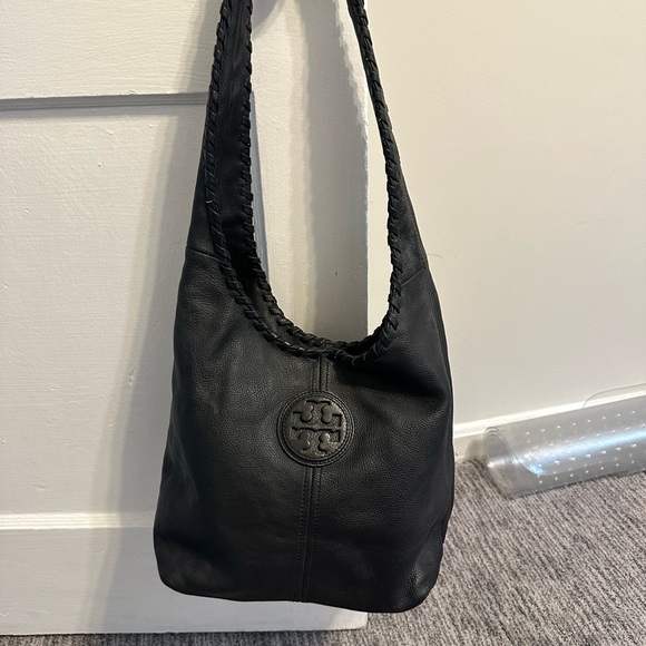 Beautiful Tory Burch Whipstitch Bag - Picture 4 of 5
